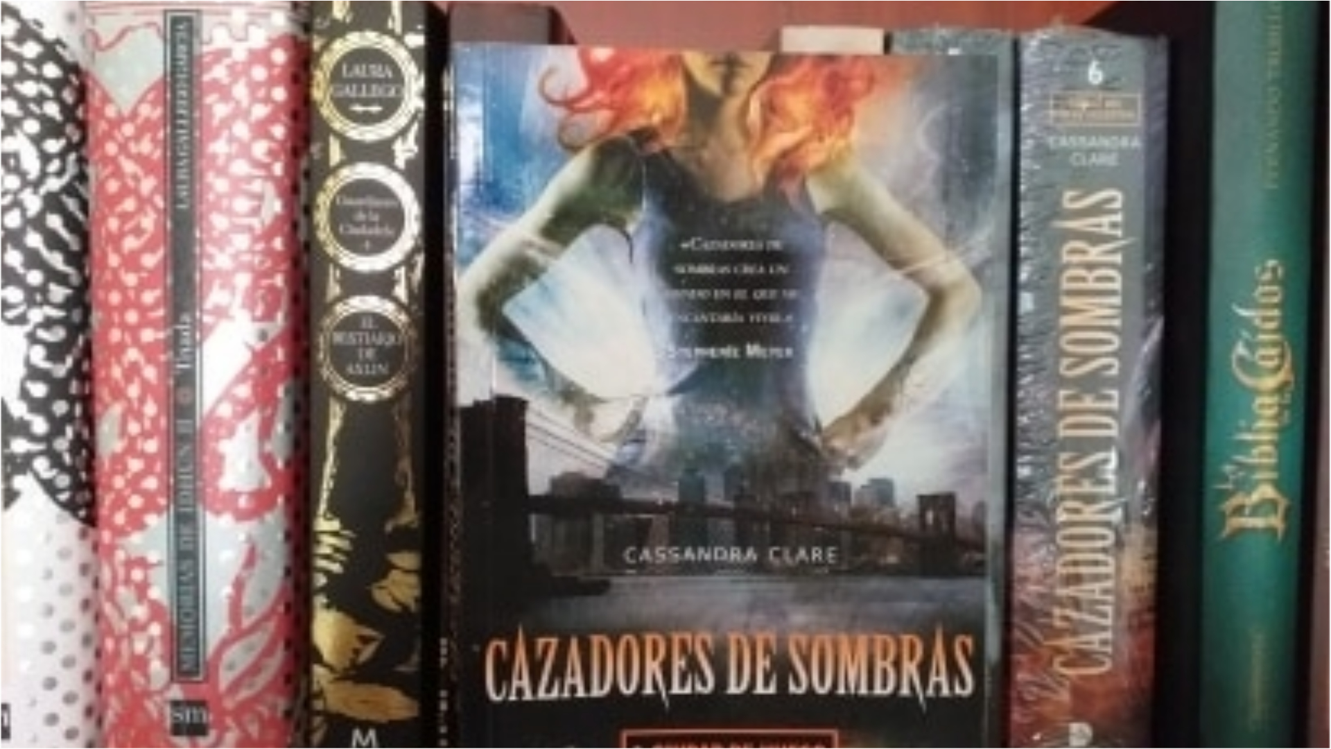 RESEÑA | ‘Cazadores de Sombras: Ciudad de Hueso’, de Cassandra Clare