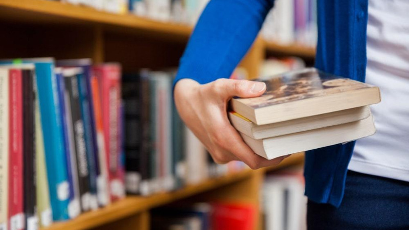 Aprueban protocolo para préstamo de libros a domicilio