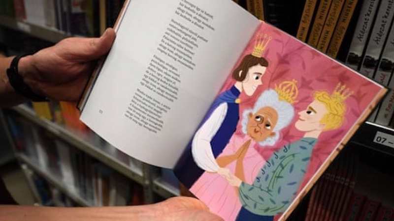 Gobierno húngaro busca censurar libro con historias LGBT