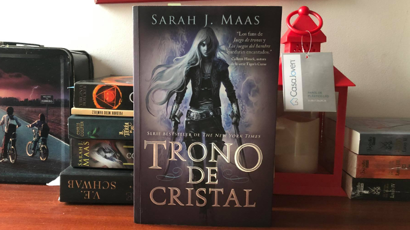 Celaena ya no lucha por su libertad, sino por su sobrevivencia | RESEÑA: Trono de Cristal