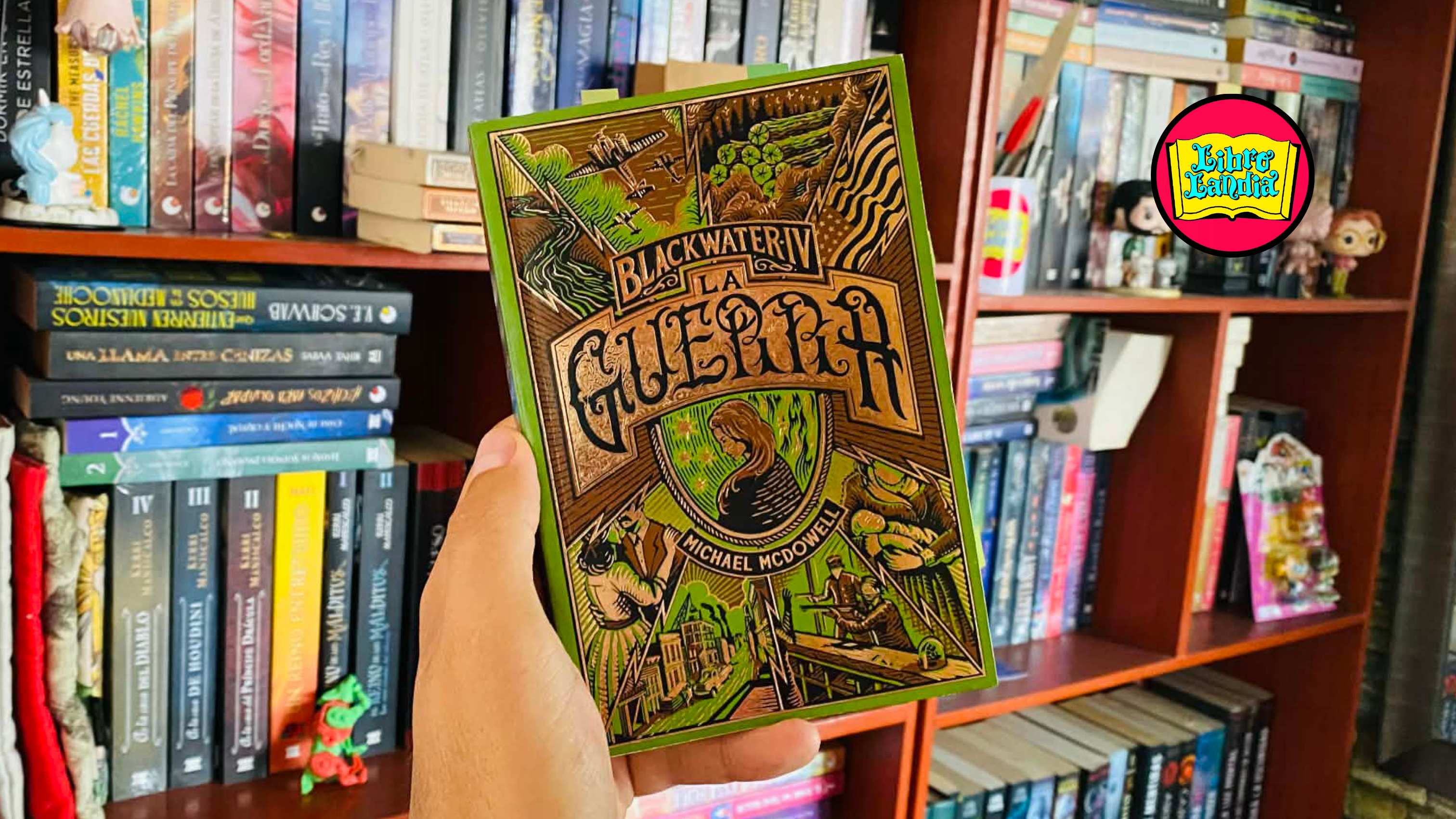 Elinor Caskey reveló su gran secreto | RESEÑA: BlackWater IV: La guerra